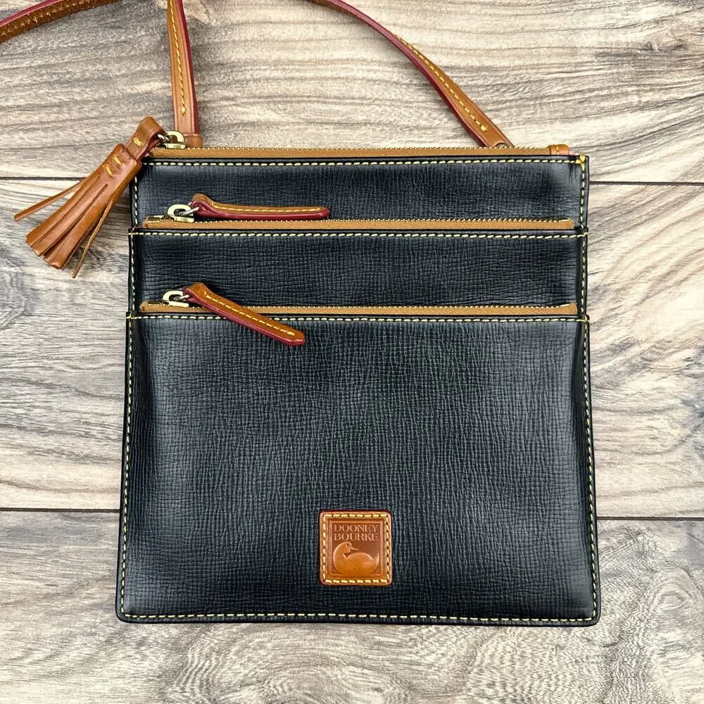 Dooney & Bourke Triple Zip Crossbody Bag Purse Black Leather - Picture 2 of 11